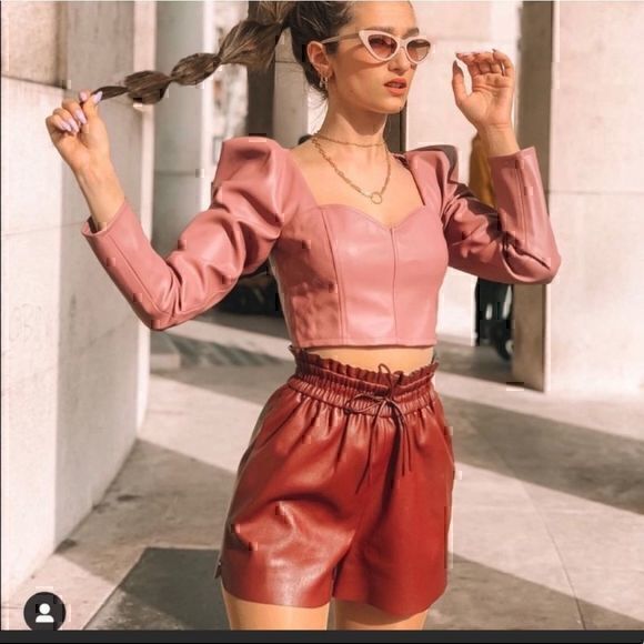 Zara Pants - ZARA Faux leather Bermuda shorts  adjustable waist 4968/222